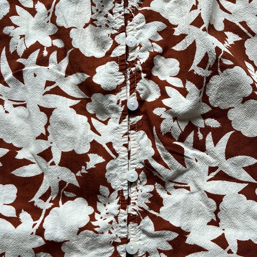 Universal Threadz - Picture 5 of 5